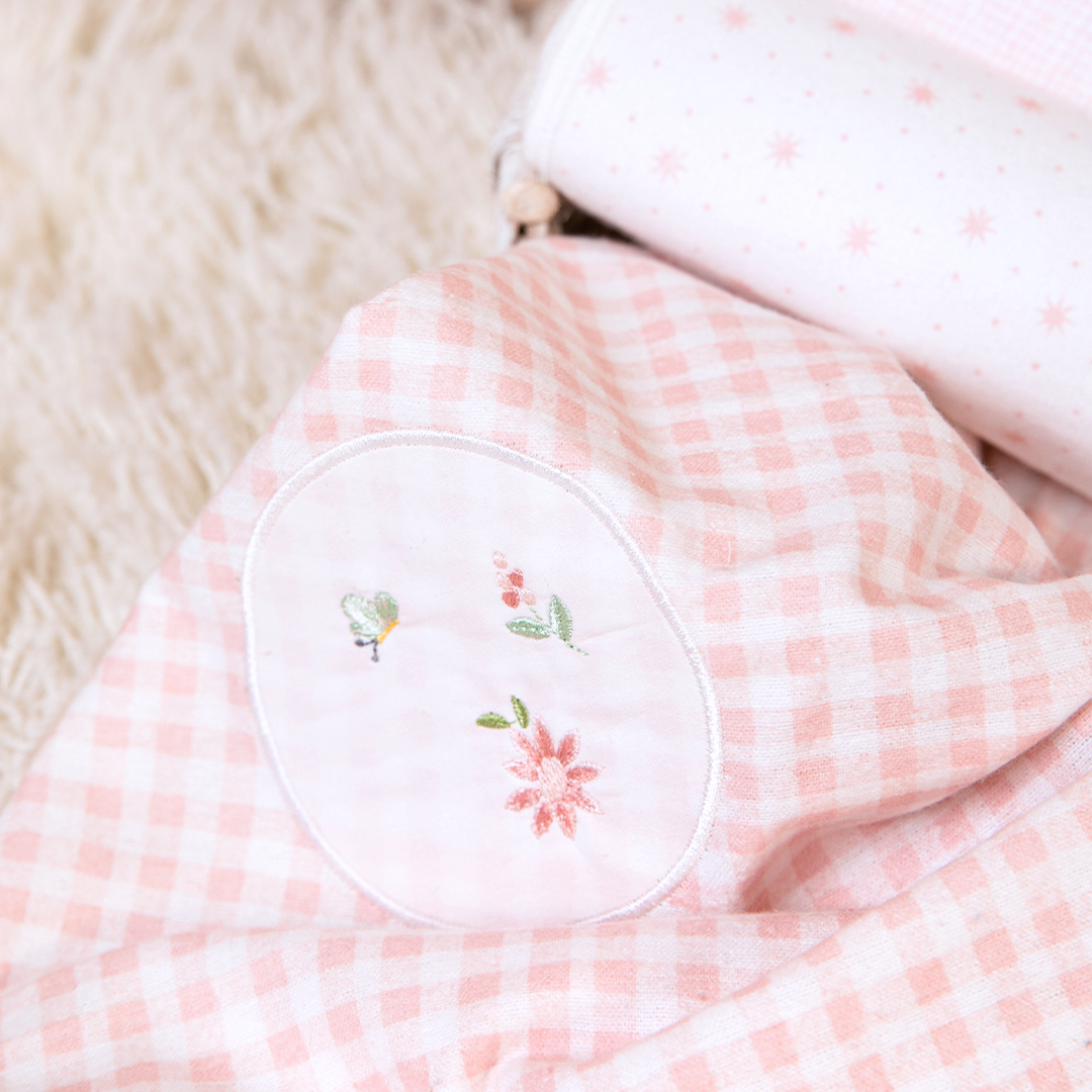 Cueiro Flanelado Bordados Papi Floralzinho 80x80cm – Conforto e Qualidade Exclusiva