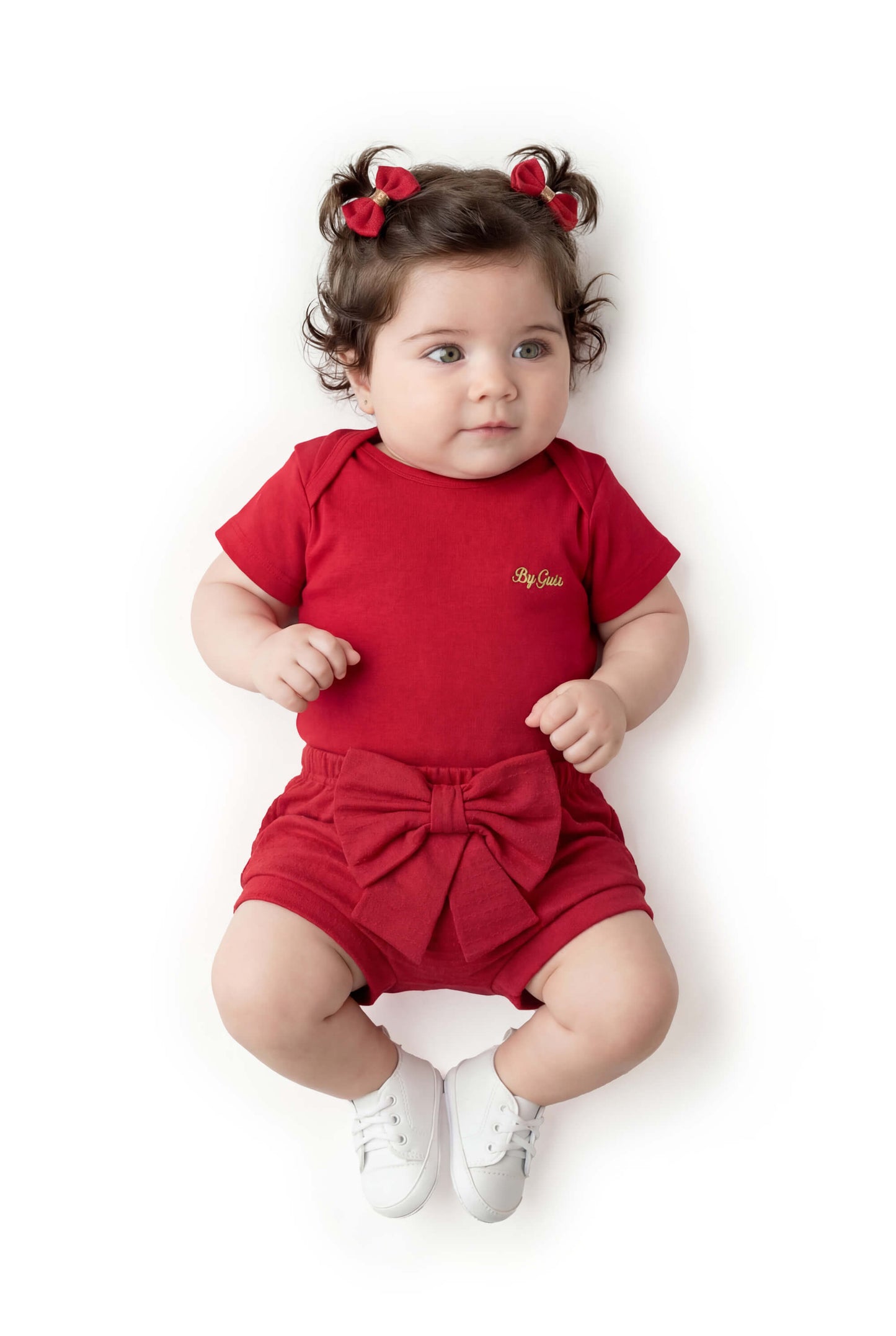 Conjunto Infantil Vermelho com Laço – Conforto e Estilo para o Dia a Dia