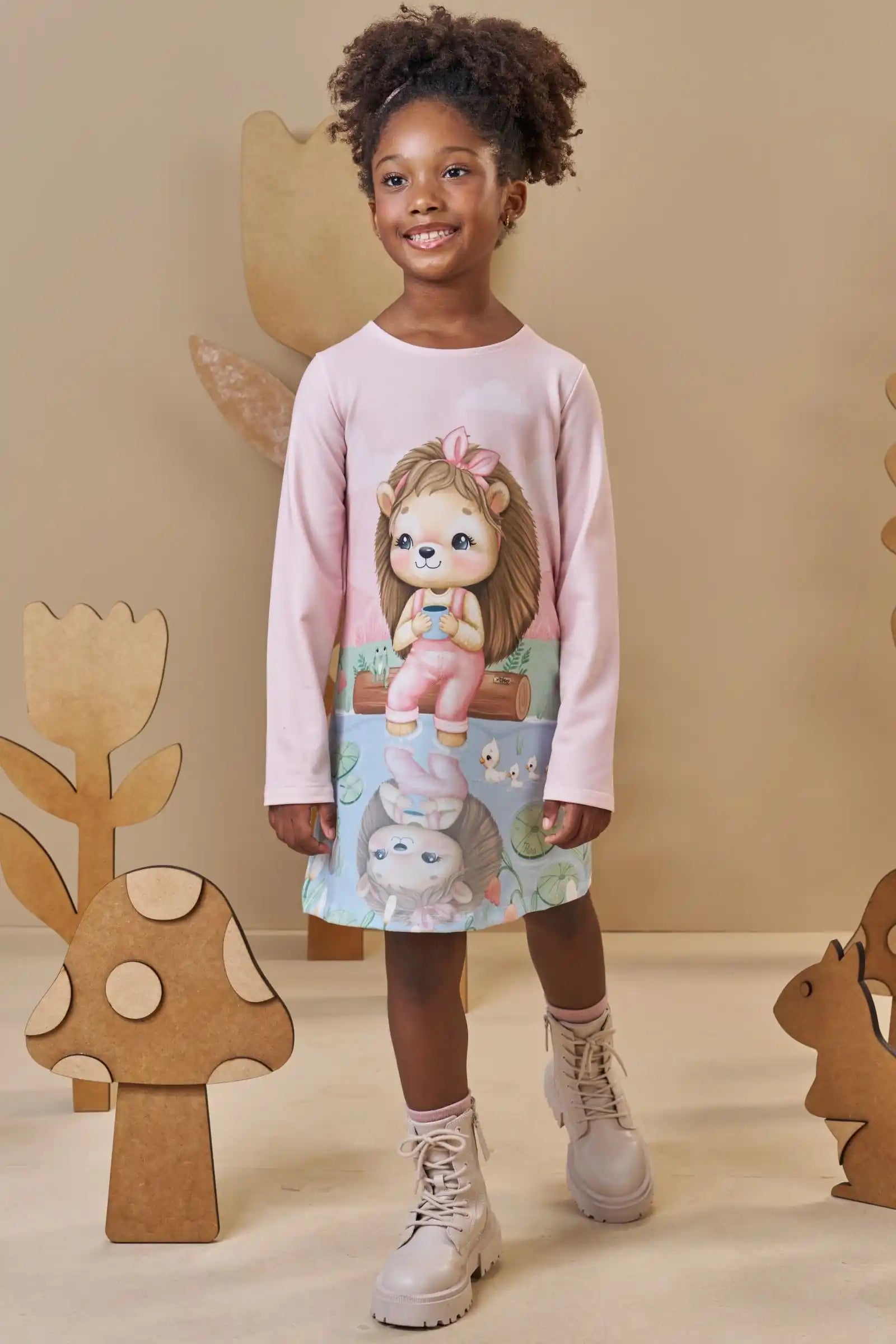 Vestido Infantil Feminino Manga Longa Mia – Encanto e Diversão em Rosa Claro