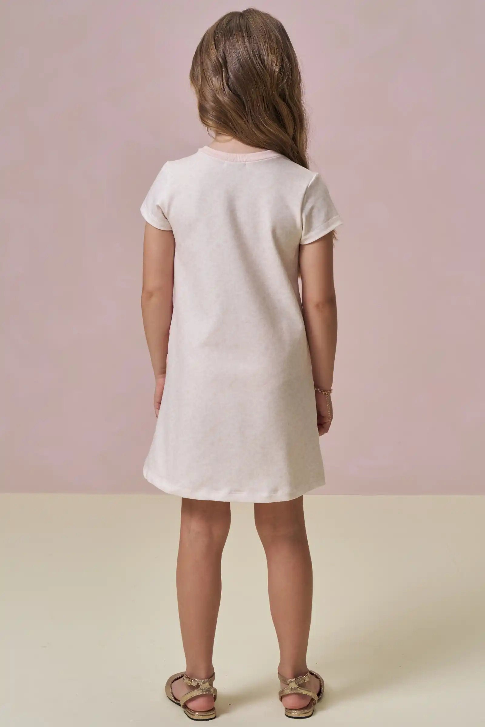 Vestido Infantil em Molecotton Bege Claro – Conforto e Encanto