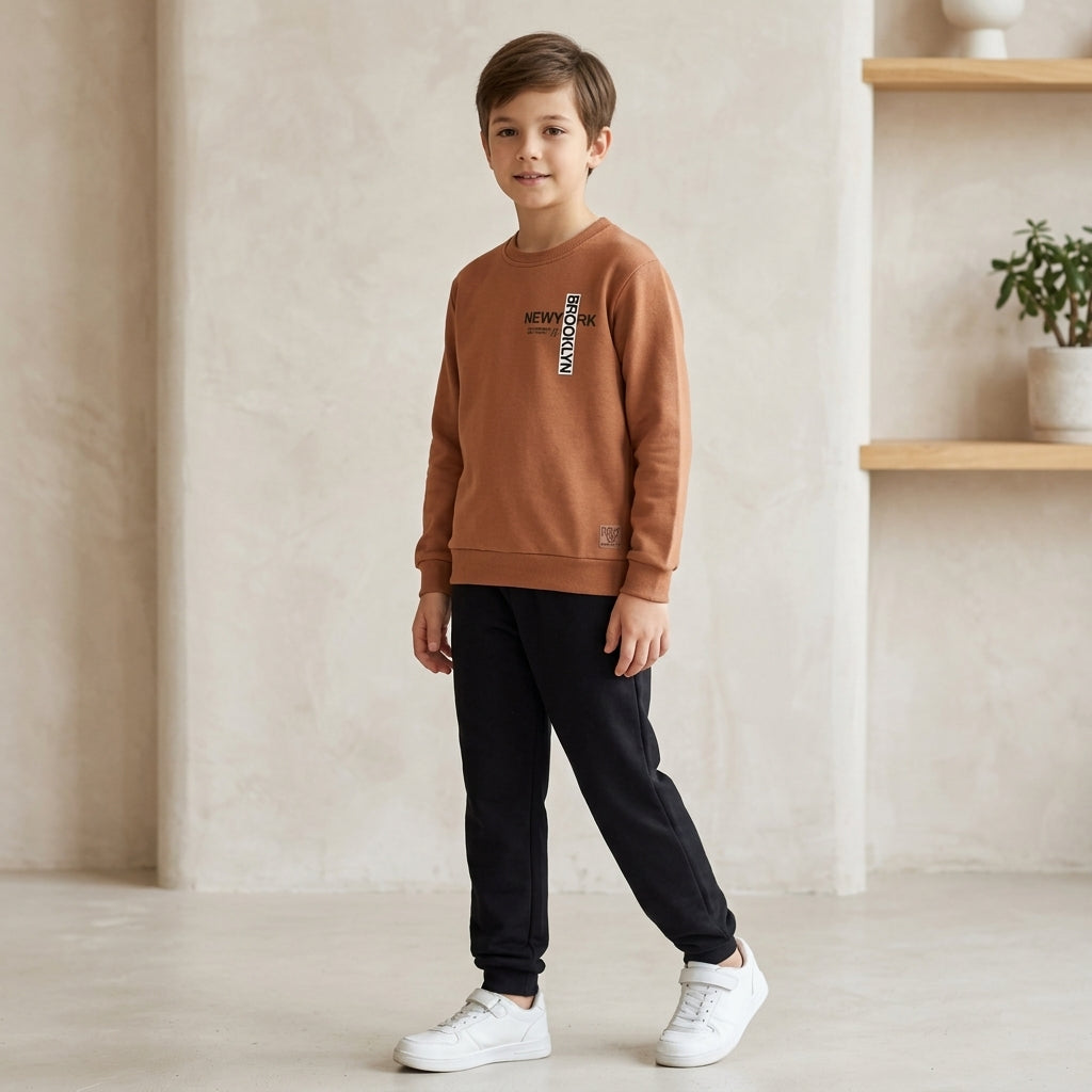 Conjunto de Moletom com Bolso e Puff na Estampa para Conforto e Estilo