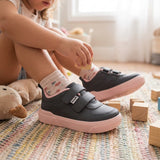 Tênis Infantil Preto e Rosa Fosco Leve e Confortável