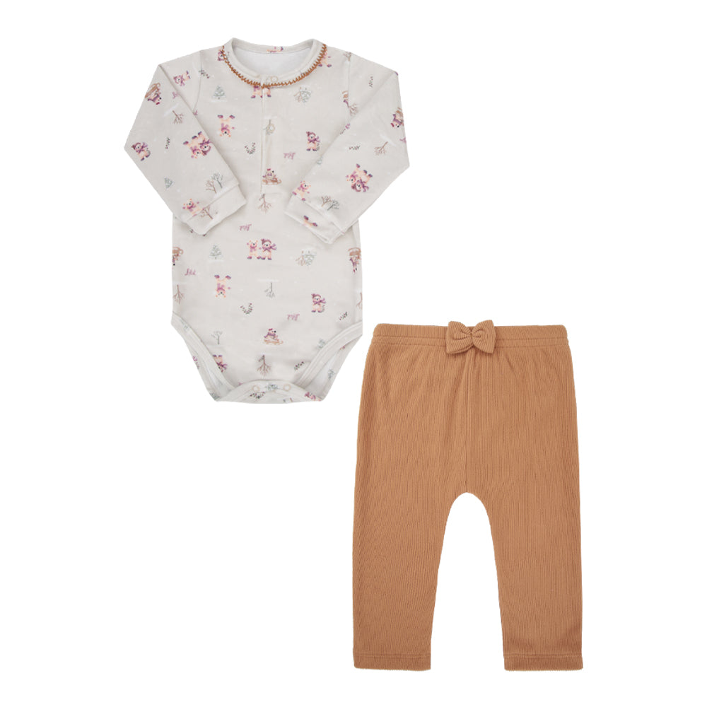 Conjunto de Bebê Branco com Estampa Floral e Calça Bege Texturizada