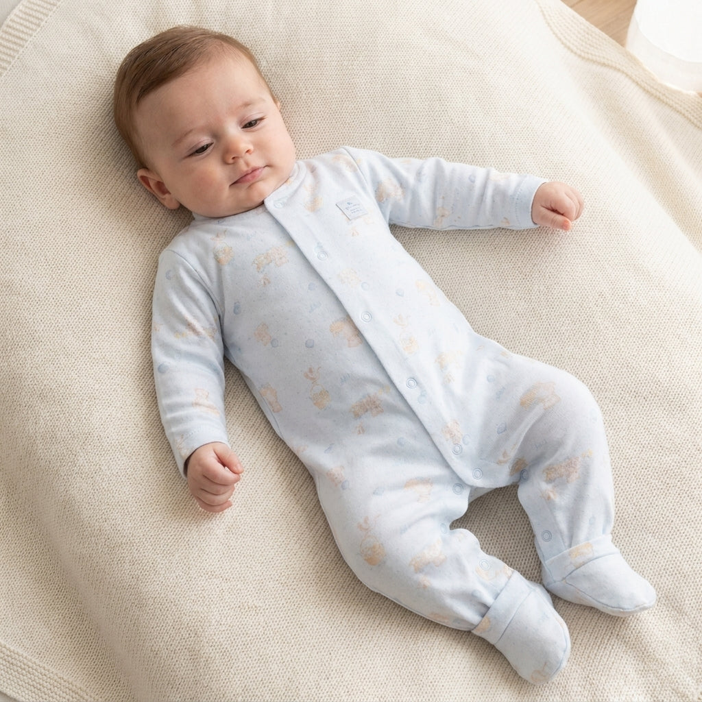 Macacão Bebê Branco com Estampa Suave e Conforto para o Dia a Dia