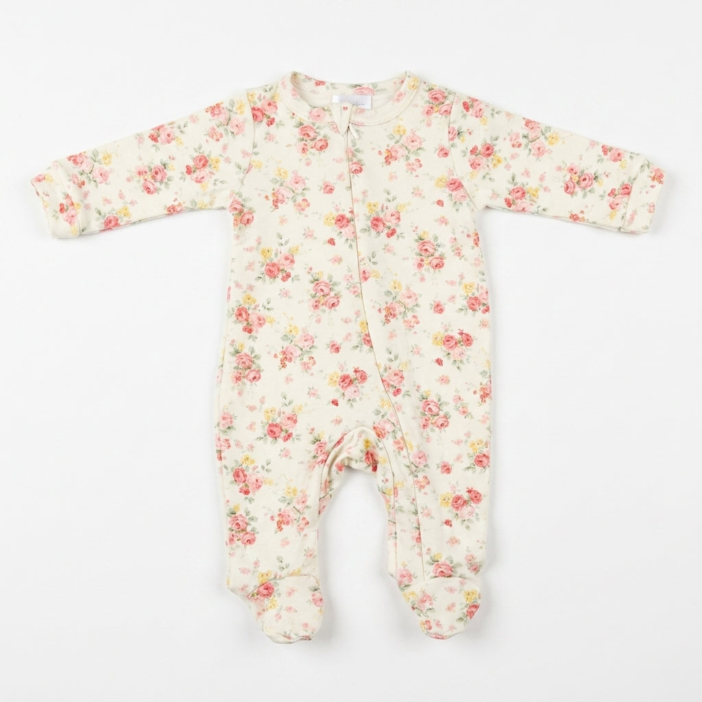 Macacão Bebê Creme com Estampa Floral para Conforto e Delicadeza