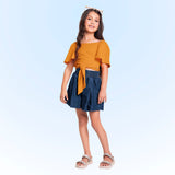 Conjunto Feminino Infantil Blusa em Malha Candy e Short Clochard em Jeans