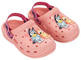 Babuch Bluey Moments Baby Rosa Claro – Diversão e Conforto para os Pequenos